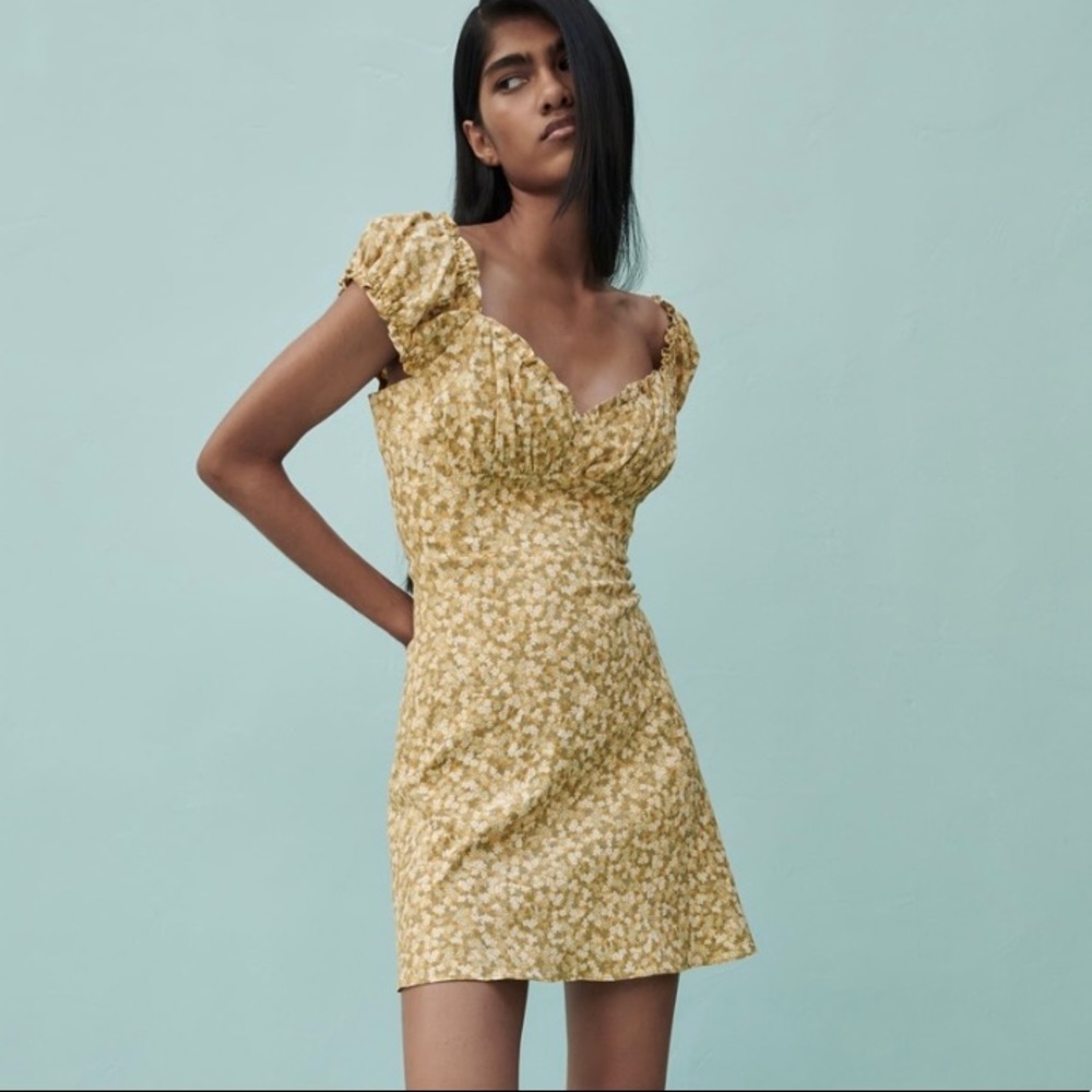 Zara Floral Mini NWT